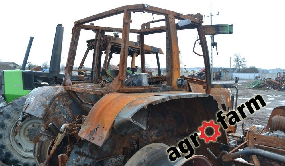 Fendt części 711 712 714 716 718 720 VARIO silnik skrzynia most wał zwrotnica piasta obudowa zawór - Suku cadang untuk Peralatan pertanian: gambar 4 Fendt części 711 712 714 716 718 720 VARIO silnik skrzynia most wał zwrotnica piasta obudowa zawór - Suku cadang untuk Peralatan pertanian: gambar 4
