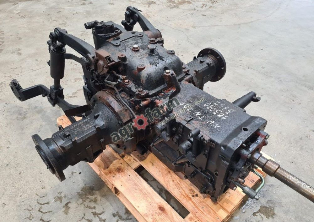 Tylny most New Holland TN70F 44366006 - Gearbox: gambar 1 Tylny most New Holland TN70F 44366006 - Gearbox: gambar 1