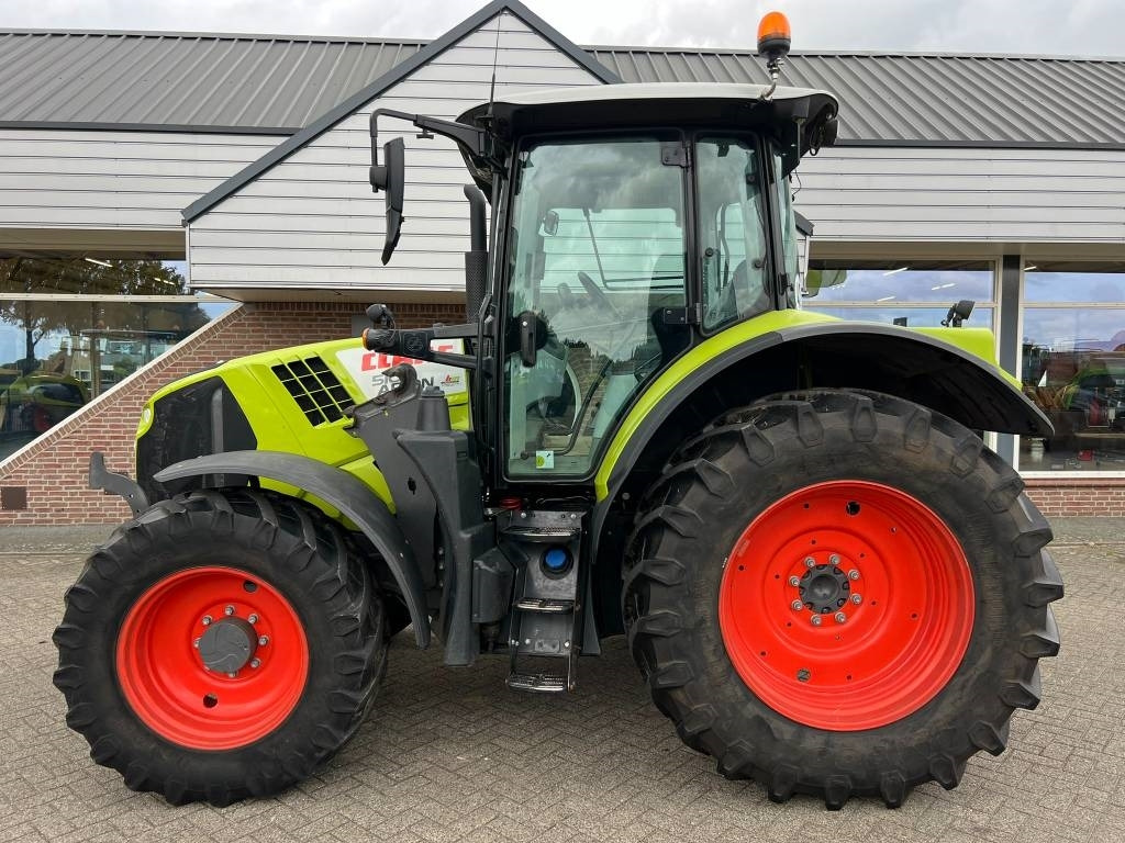 Claas Arion 510 CIS - Traktor: gambar 2 Claas Arion 510 CIS - Traktor: gambar 2