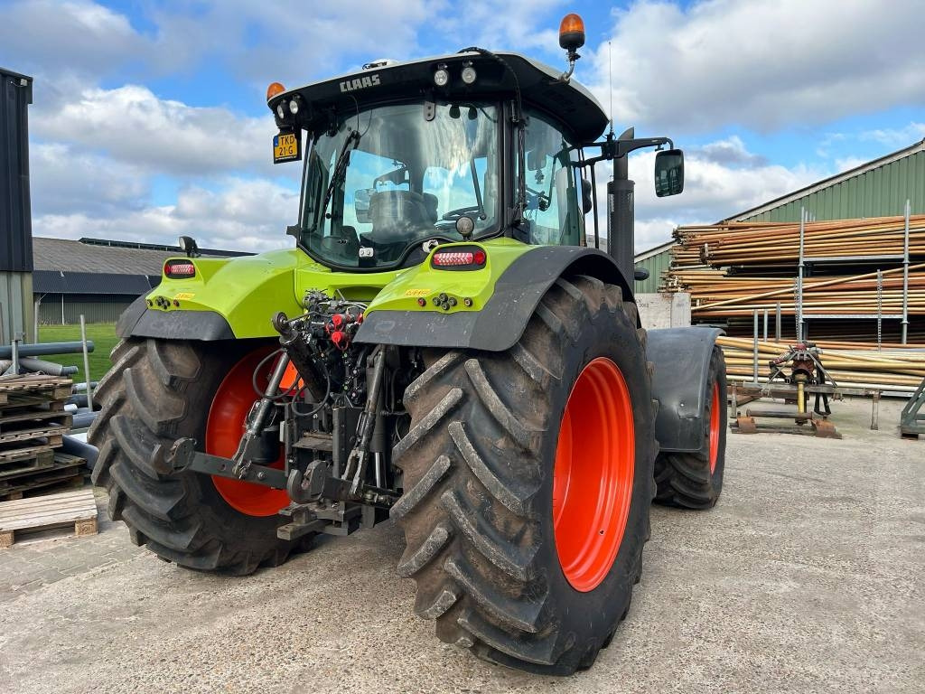 Claas Arion 650 Cmatic - Traktor: gambar 5 Claas Arion 650 Cmatic - Traktor: gambar 5