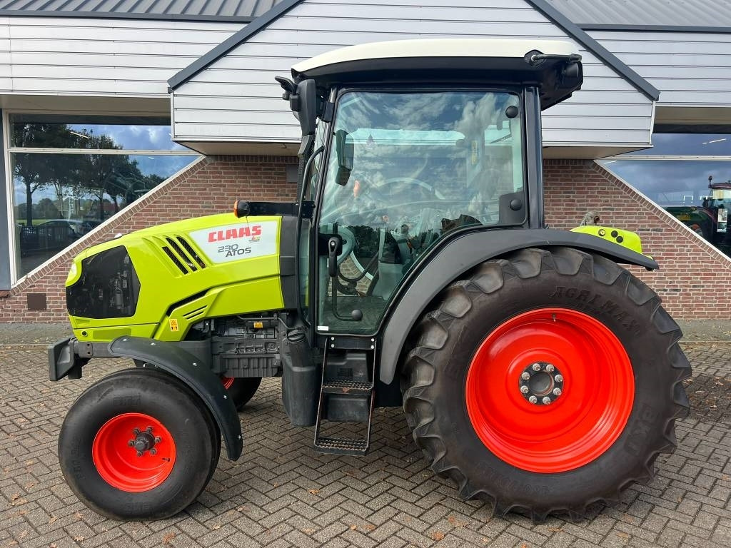Claas Atos 230 - Traktor: gambar 2 Claas Atos 230 - Traktor: gambar 2