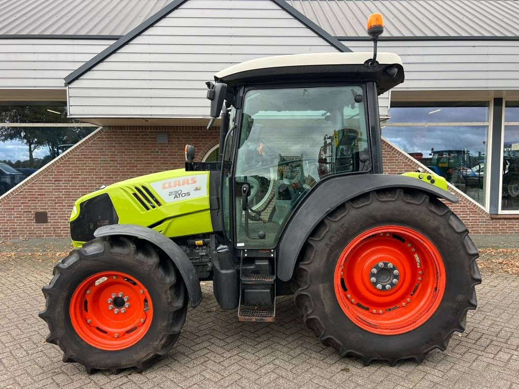 Claas Atos 230 - Traktor: gambar 2 Claas Atos 230 - Traktor: gambar 2