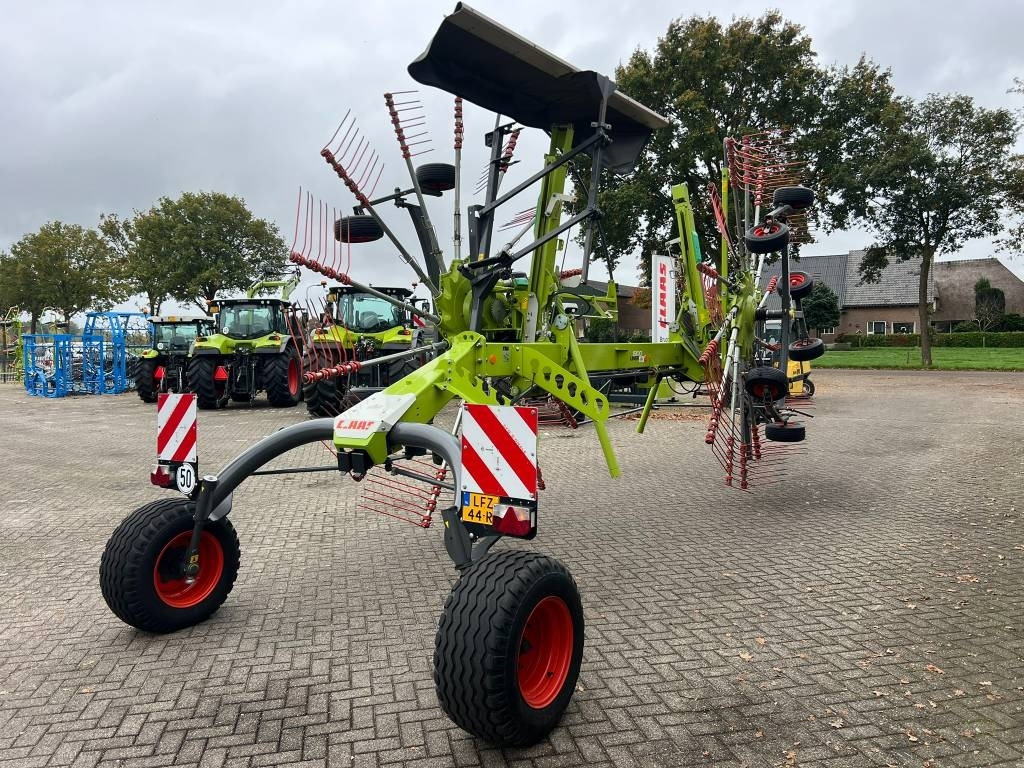 Claas Liner 1900 - Tedder/ Menyapu: gambar 4 Claas Liner 1900 - Tedder/ Menyapu: gambar 4