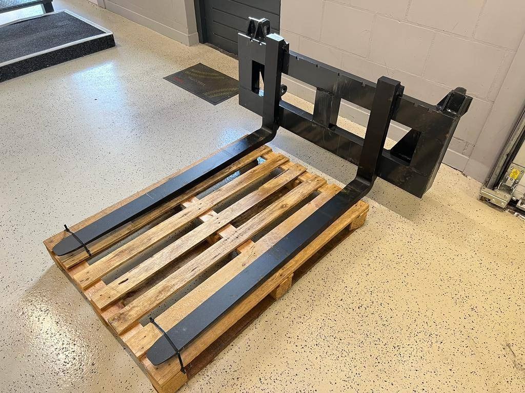 Inter-Tech Palletvorken - Garpu rumput: gambar 1 Inter-Tech Palletvorken - Garpu rumput: gambar 1