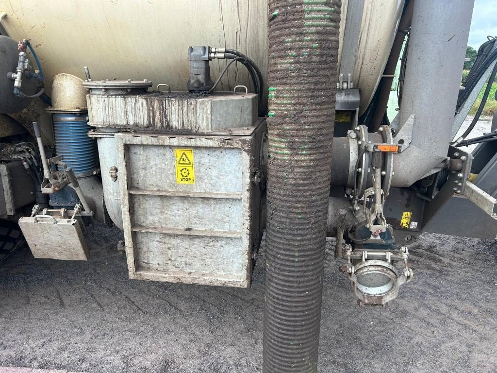 Kaweco Double Twin Shift 16 m3  - Kapal tanker bubur: gambar 5 Kaweco Double Twin Shift 16 m3  - Kapal tanker bubur: gambar 5