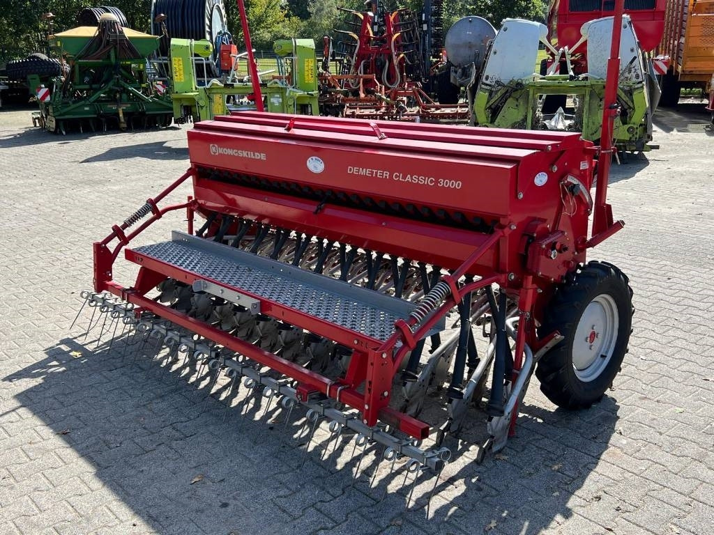 Bor benih Kongskilde Demeter classic 3000: gambar 6