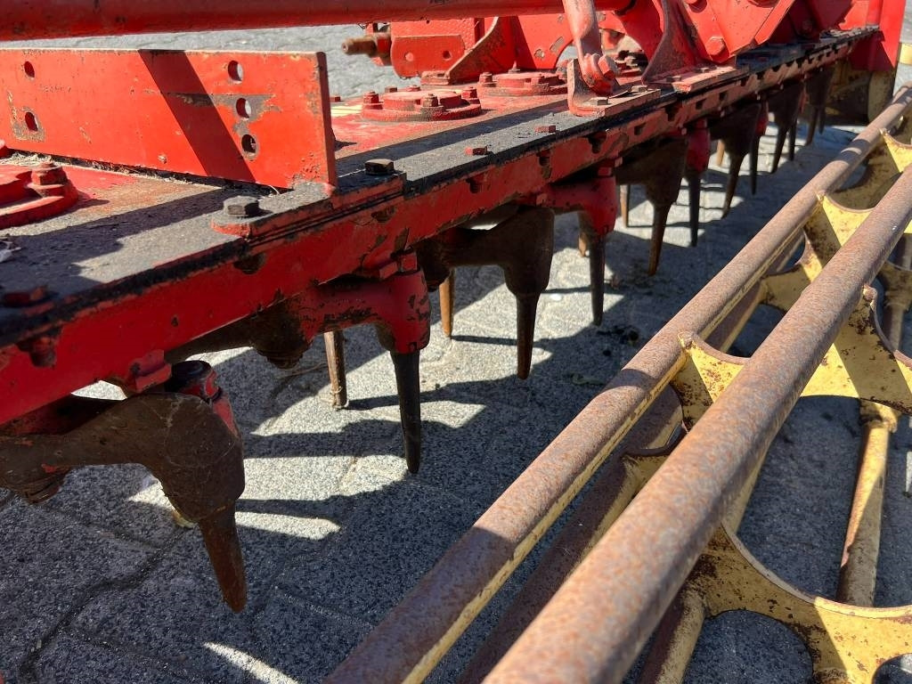 Krone KE85/3000 - Rotavator: gambar 5 Krone KE85/3000 - Rotavator: gambar 5