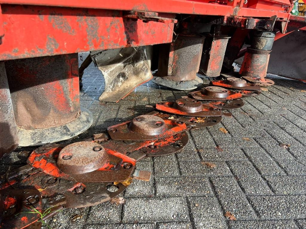 Kuhn GMD 702 F maaier  - Mesin pemotong padang rumput: gambar 5 Kuhn GMD 702 F maaier  - Mesin pemotong padang rumput: gambar 5