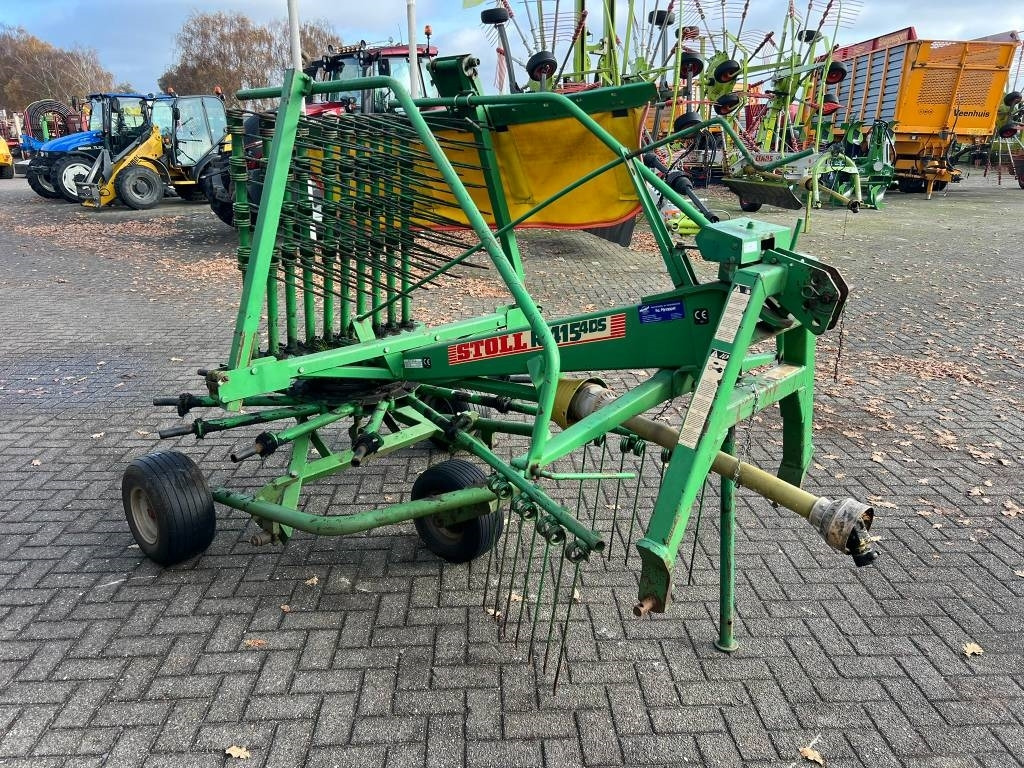 Tedder/ Menyapu Stoll R415 DS: gambar 6 Tedder/ Menyapu Stoll R415 DS: gambar 6