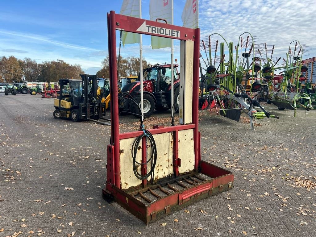 Trioliet TU 195 Kuilvoersnijder - Peralatan ternak: gambar 4 Trioliet TU 195 Kuilvoersnijder - Peralatan ternak: gambar 4