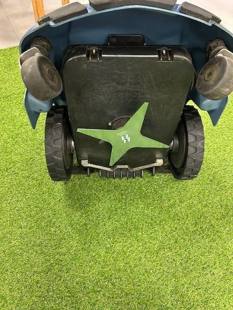 WIPER F35S ROBOTMAAIER - Mesin pemotong rumput: gambar 4 WIPER F35S ROBOTMAAIER - Mesin pemotong rumput: gambar 4