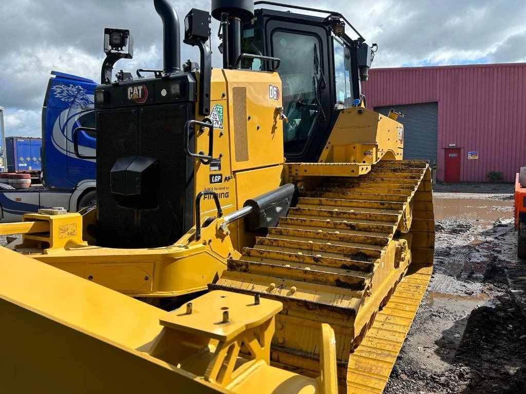 CAT D 6 LGP - Bulldozer: gambar 4 CAT D 6 LGP - Bulldozer: gambar 4