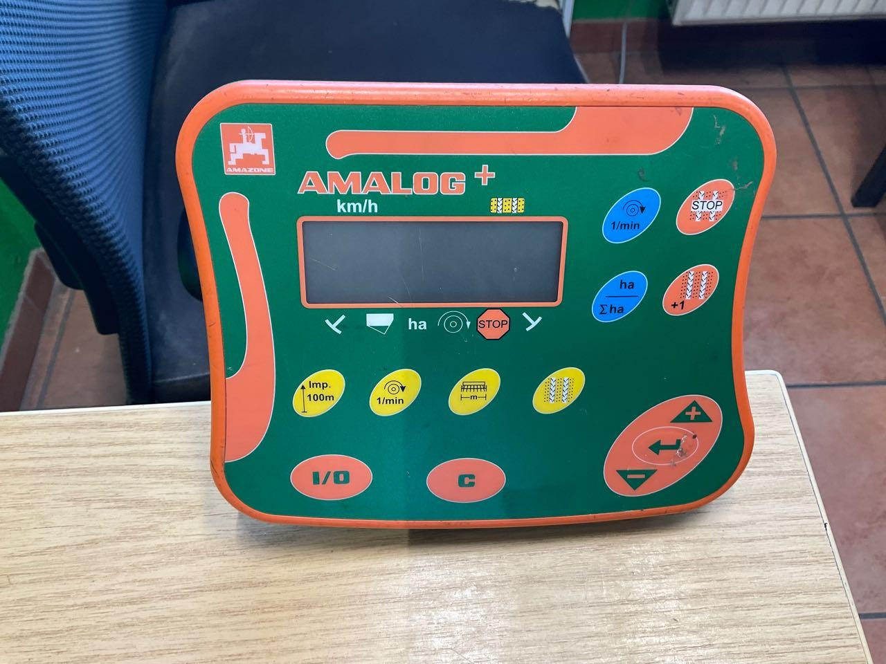 Amazone ADP 303 Spezial, KX 3000 - Menggabungkan bor benih: gambar 4 Amazone ADP 303 Spezial, KX 3000 - Menggabungkan bor benih: gambar 4