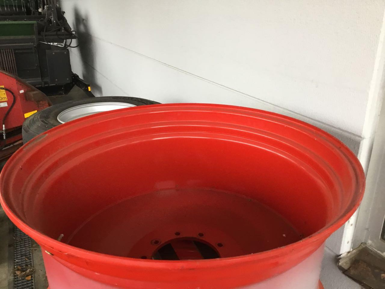 Felgen 23x42, Spur 2050mm , Fendt 900 - Pelek: gambar 1 Felgen 23x42, Spur 2050mm , Fendt 900 - Pelek: gambar 1