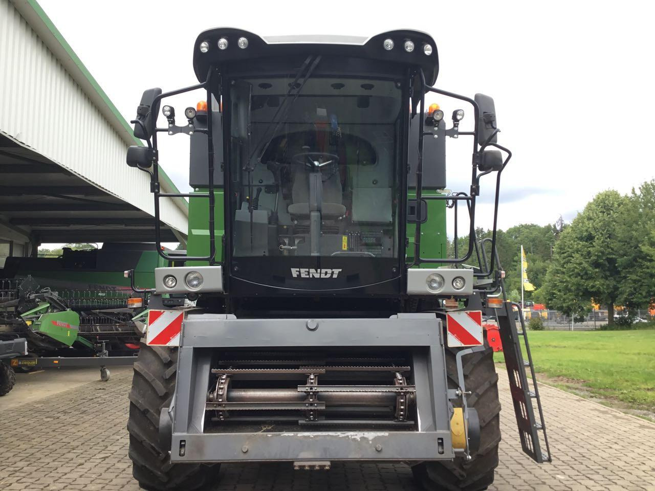 Fendt 5225E - Pemanen gabungan: gambar 2 Fendt 5225E - Pemanen gabungan: gambar 2