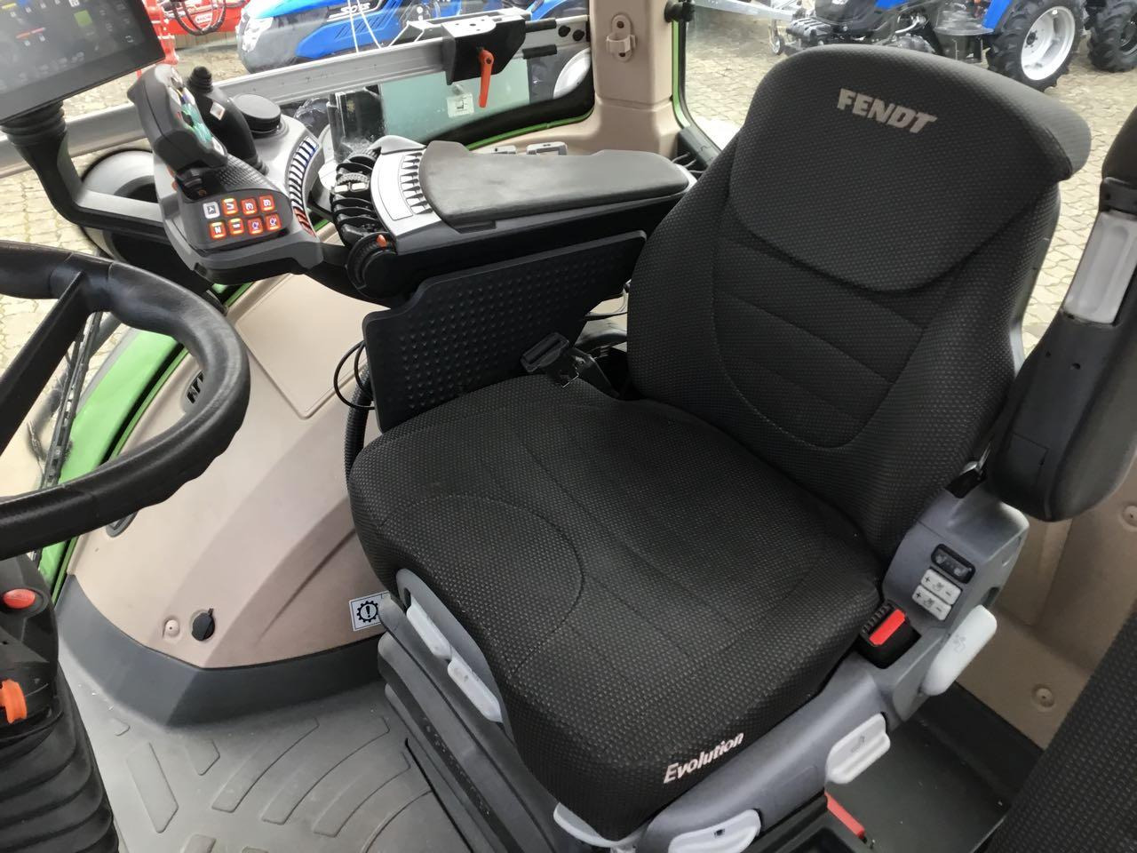 Fendt 936 Vario Gen7 - Traktor: gambar 5 Fendt 936 Vario Gen7 - Traktor: gambar 5