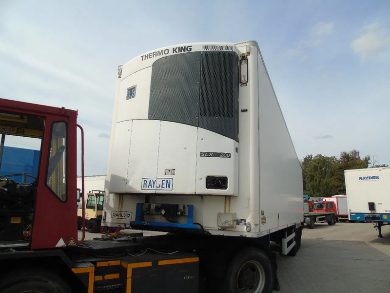 Chereau THERMO KING SLX 200 + 2.60 height + 3x BPW + ROLLERS - Semi-trailer berpendingin: gambar 3 Chereau THERMO KING SLX 200 + 2.60 height + 3x BPW + ROLLERS - Semi-trailer berpendingin: gambar 3
