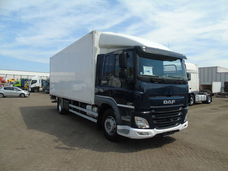 DAF CF 220 + CARRIER + EURO 6 + LIFT - Truk berpendingin: gambar 5 DAF CF 220 + CARRIER + EURO 6 + LIFT - Truk berpendingin: gambar 5