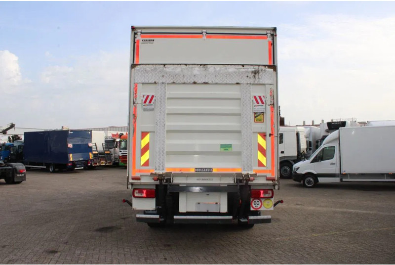 DAF CF 290 + EURO 6 + MANUAL - Truk box: gambar 4 DAF CF 290 + EURO 6 + MANUAL - Truk box: gambar 4