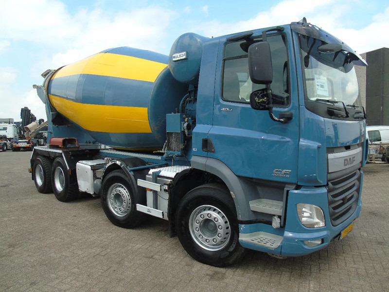 DAF CF 400 + 8X4 + MANUAL + SPRINGS + EURO 6 - Truk pompa beton: gambar 2 DAF CF 400 + 8X4 + MANUAL + SPRINGS + EURO 6 - Truk pompa beton: gambar 2