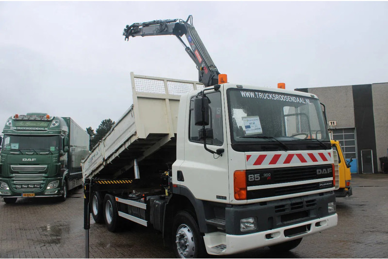 DAF Kipper 6x4 + SPRING + EURO 1 + no CRANE + Manuel + BE apk 09-2024 - Truk jungkit: gambar 3 DAF Kipper 6x4 + SPRING + EURO 1 + no CRANE + Manuel + BE apk 09-2024 - Truk jungkit: gambar 3