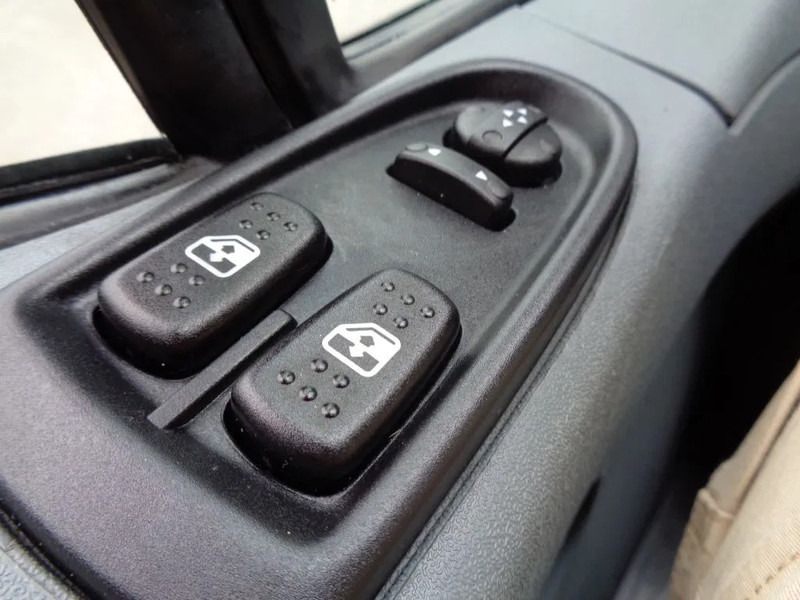 Van berpendingin Iveco Daily 50c15 x+ Manual + Carrier + Flower transport + cooling/heating: gambar 20