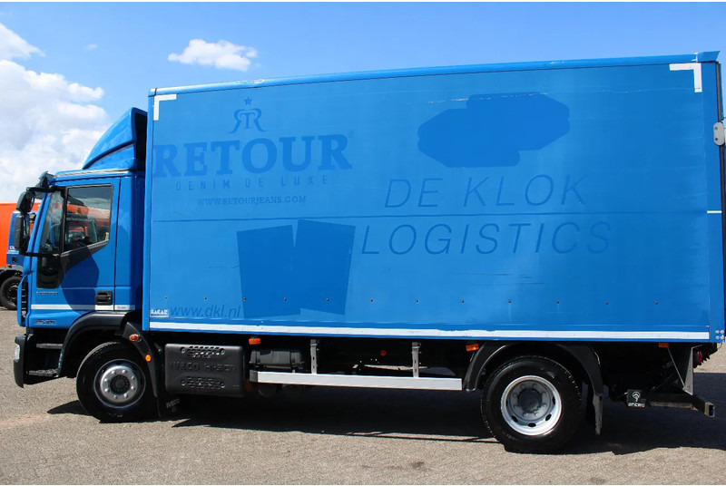 Iveco Eurocargo 120E21 + 5.20 METER + 12 T + LIFT - Truk box: gambar 4 Iveco Eurocargo 120E21 + 5.20 METER + 12 T + LIFT - Truk box: gambar 4