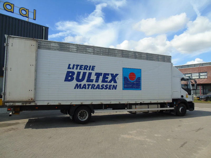 Iveco Eurocargo 120E25 + EURO 6 + 196.000KM! - Truk box: gambar 3 Iveco Eurocargo 120E25 + EURO 6 + 196.000KM! - Truk box: gambar 3