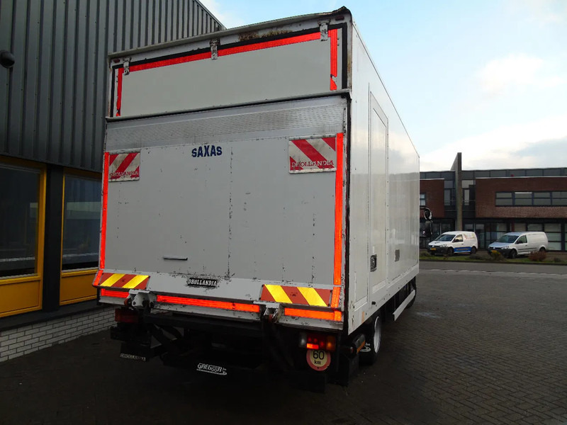 Iveco Eurocargo 80E18 + 3 SEATS - Truk box: gambar 5 Iveco Eurocargo 80E18 + 3 SEATS - Truk box: gambar 5
