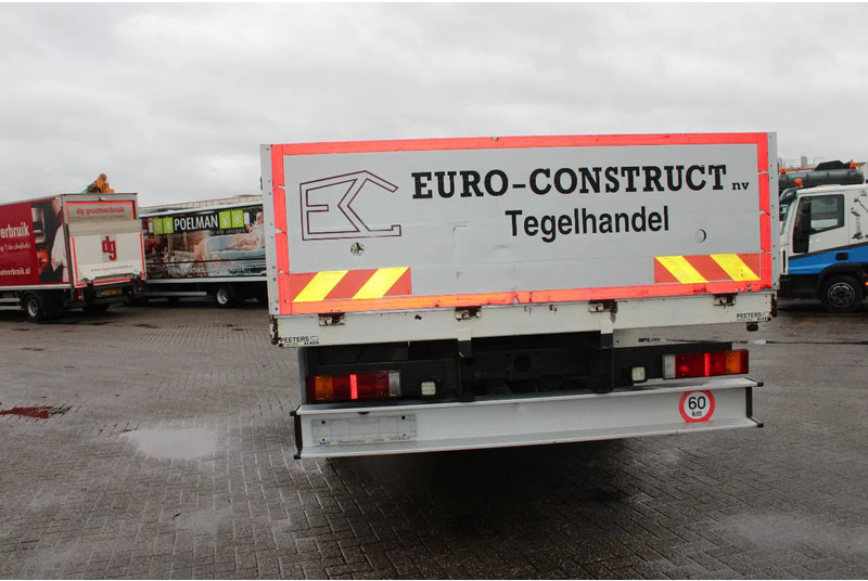 Iveco Stralis 360 + 19t + euro 5 - Truk flatbed: gambar 5 Iveco Stralis 360 + 19t + euro 5 - Truk flatbed: gambar 5