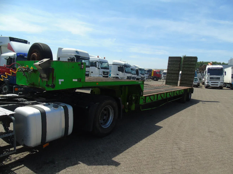 Kaiser 2X AXLE + RAMPS COMPLETE - Semi-trailer autotransporter: gambar 4 Kaiser 2X AXLE + RAMPS COMPLETE - Semi-trailer autotransporter: gambar 4