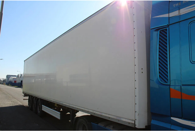 Kässbohrer 3x axle + bpw - Semi-trailer kotak tertutup: gambar 2 Kässbohrer 3x axle + bpw - Semi-trailer kotak tertutup: gambar 2