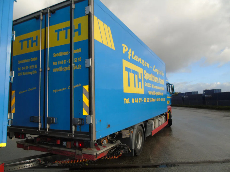 MAN TGA 18.400 + combi + lift + euro 5 + 2.70 - Truk box: gambar 3 MAN TGA 18.400 + combi + lift + euro 5 + 2.70 - Truk box: gambar 3