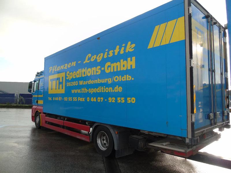 MAN TGA 18.400 + combi + lift + euro 5 + 2.70 - Truk box: gambar 4 MAN TGA 18.400 + combi + lift + euro 5 + 2.70 - Truk box: gambar 4