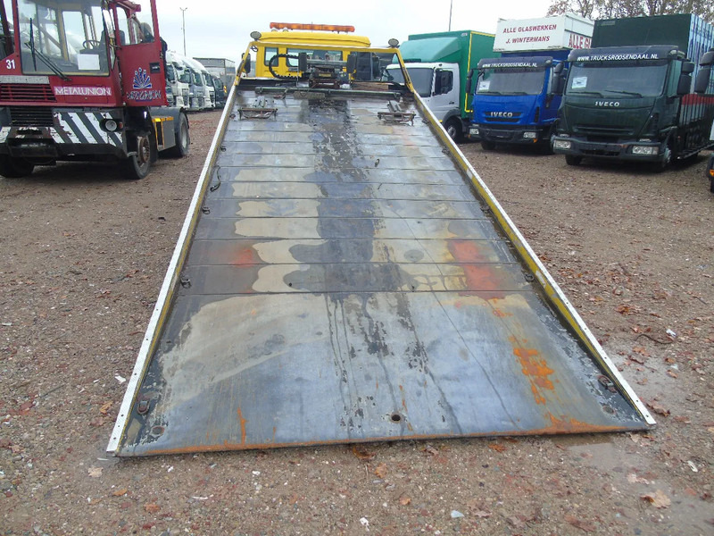 MAN TGL 8.180 + winch + MANUAL + EURO 5 + system working + platform 6 meter - Truk pengangkut mobil: gambar 4 MAN TGL 8.180 + winch + MANUAL + EURO 5 + system working + platform 6 meter - Truk pengangkut mobil: gambar 4