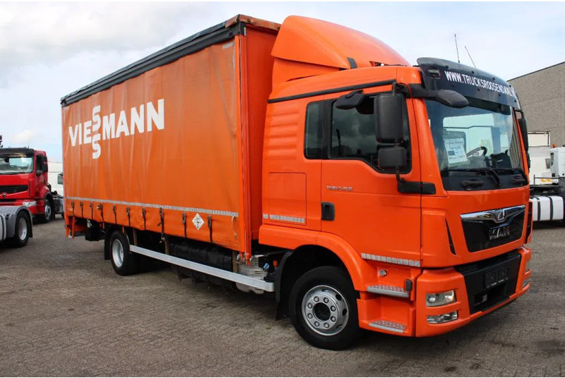 MAN TGM 12.250 + EURO 6 + manual + LIFT + BE apk 18-05-2024 - Truk dengan terpal samping: gambar 2 MAN TGM 12.250 + EURO 6 + manual + LIFT + BE apk 18-05-2024 - Truk dengan terpal samping: gambar 2