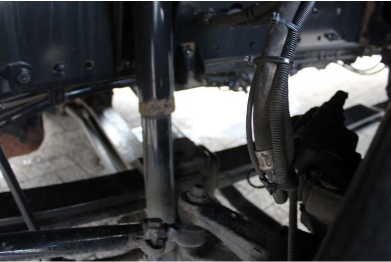 Truk dengan terpal samping MAN TGM 12.250 + EURO 6 + manual + LIFT + BE apk 18-05-2024: gambar 13 Truk dengan terpal samping MAN TGM 12.250 + EURO 6 + manual + LIFT + BE apk 18-05-2024: gambar 13