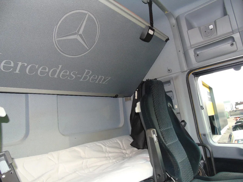 Mercedes-Benz Actros 1841 + EURO 5 EEV - Pengangkut kontainer/ Container truck: gambar 5 Mercedes-Benz Actros 1841 + EURO 5 EEV - Pengangkut kontainer/ Container truck: gambar 5