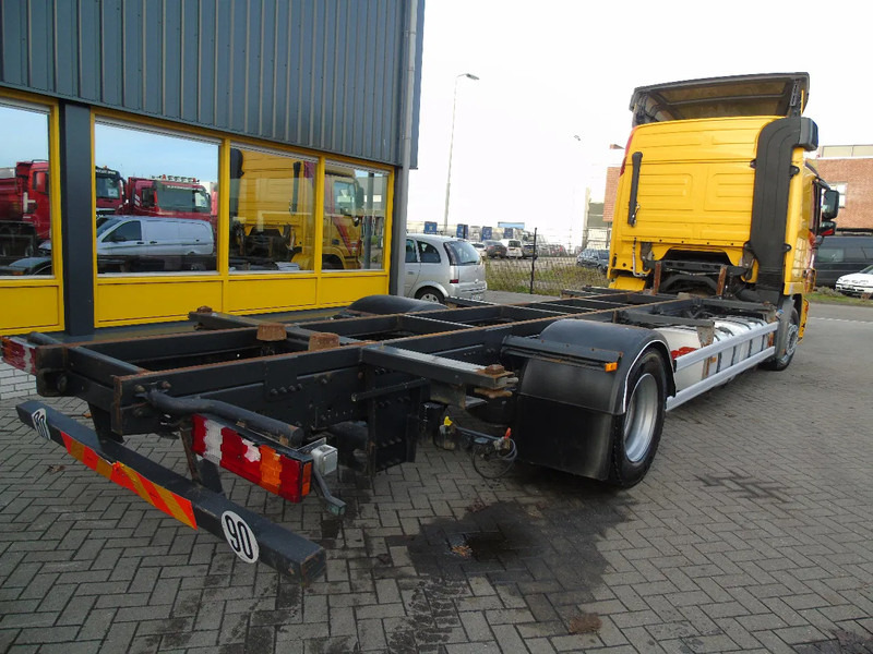 Mercedes-Benz Actros 1841 + EURO 5 EEV - Pengangkut kontainer/ Container truck: gambar 3 Mercedes-Benz Actros 1841 + EURO 5 EEV - Pengangkut kontainer/ Container truck: gambar 3