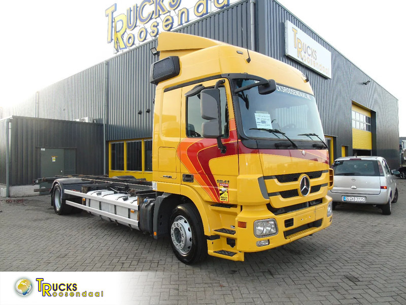 Mercedes-Benz Actros 1841 + EURO 5 EEV - Pengangkut kontainer/ Container truck: gambar 1 Mercedes-Benz Actros 1841 + EURO 5 EEV - Pengangkut kontainer/ Container truck: gambar 1