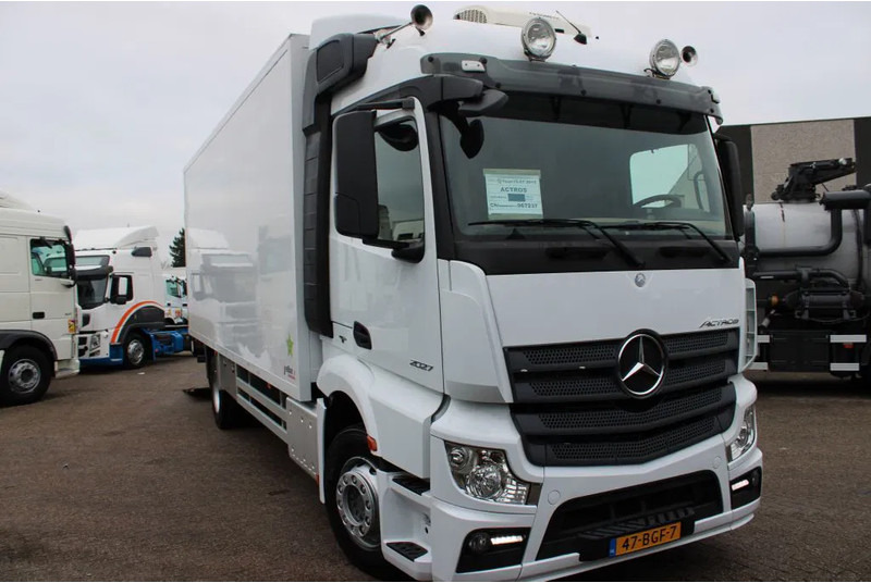 Mercedes-Benz Actros 1927 + EURO 6 + LIFT - Truk box: gambar 3 Mercedes-Benz Actros 1927 + EURO 6 + LIFT - Truk box: gambar 3
