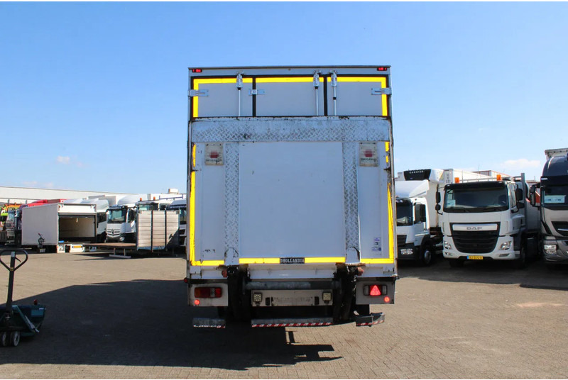 Truk berpendingin Mercedes-Benz Antos 1924 + THERMO KING 1200 + LIFT + EURO 6: gambar 9 Truk berpendingin Mercedes-Benz Antos 1924 + THERMO KING 1200 + LIFT + EURO 6: gambar 9