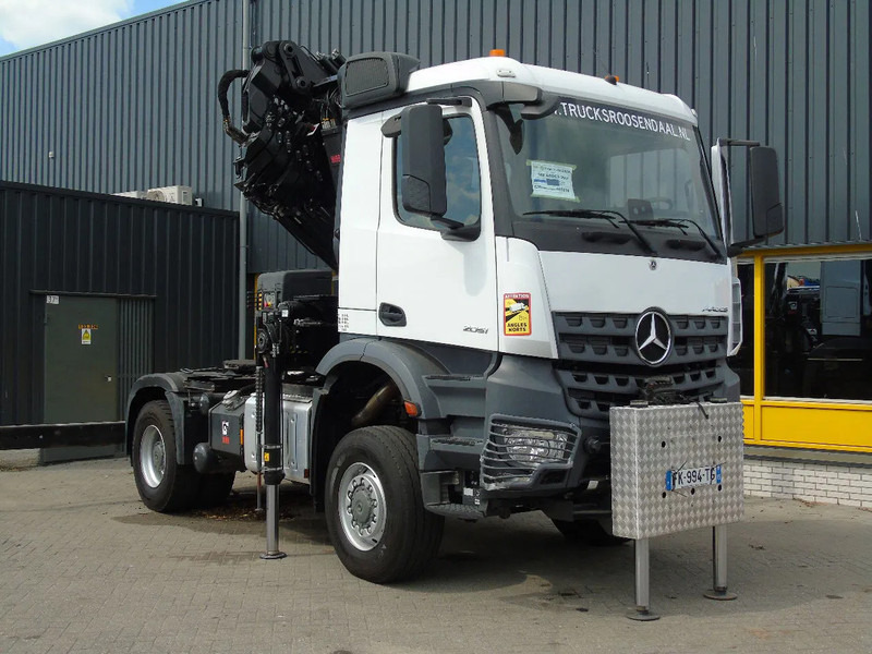 Mercedes-Benz Arocs 2051 + 4X4 + HIAB 302 E6 / JIB 70 X 4 + 10 EXTENTSIONS (512hours) - Truk derek: gambar 5 Mercedes-Benz Arocs 2051 + 4X4 + HIAB 302 E6 / JIB 70 X 4 + 10 EXTENTSIONS (512hours) - Truk derek: gambar 5