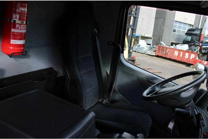 Truk berpendingin Mercedes-Benz Atego 1222 + CARRIER SUPRA 950: gambar 19