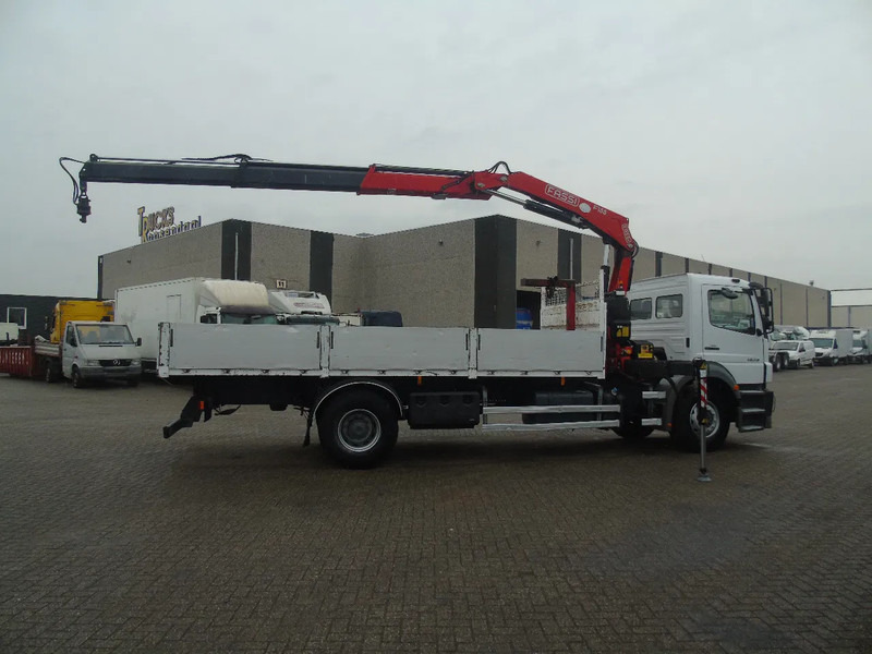 Mercedes-Benz Axor 1929 + FASSI F135 + REMOTE + EURO 5 + MANUAL - Truk derek: gambar 4 Mercedes-Benz Axor 1929 + FASSI F135 + REMOTE + EURO 5 + MANUAL - Truk derek: gambar 4