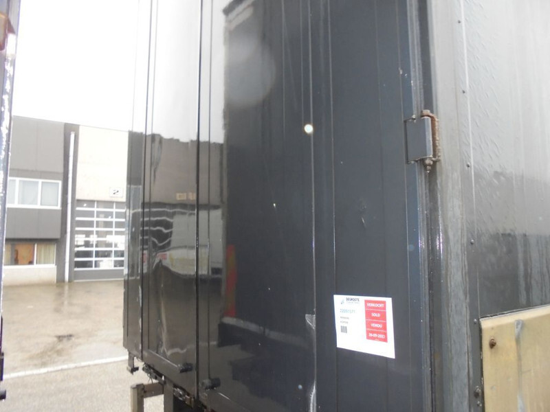 Renders RMAC 9.9 + 2 AXLE + Combi - Trailer kotak tertutup: gambar 5 Renders RMAC 9.9 + 2 AXLE + Combi - Trailer kotak tertutup: gambar 5