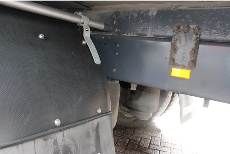 Truk berpendingin Scania P230 + CARRIER + euro 5: gambar 17