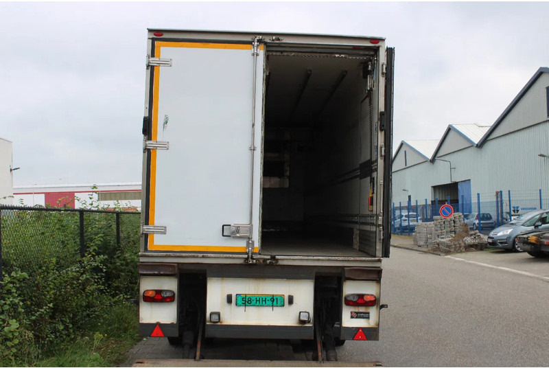 Tracon + CARRIER VECTOR 1850 MT + NL APK -07-2025 - Semi-trailer berpendingin: gambar 5 Tracon + CARRIER VECTOR 1850 MT + NL APK -07-2025 - Semi-trailer berpendingin: gambar 5