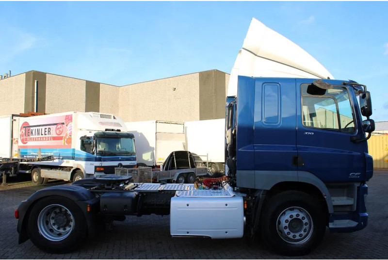 DAF CF 370 + EURO 6 - Tractor head: gambar 4 DAF CF 370 + EURO 6 - Tractor head: gambar 4