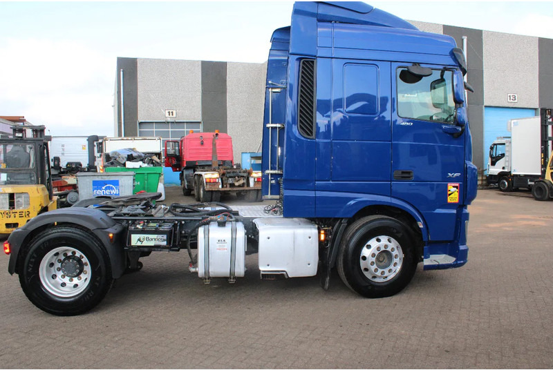DAF XF 106.480 + retarder + 623.000km + EURO 6 + PTO - Tractor head: gambar 4 DAF XF 106.480 + retarder + 623.000km + EURO 6 + PTO - Tractor head: gambar 4